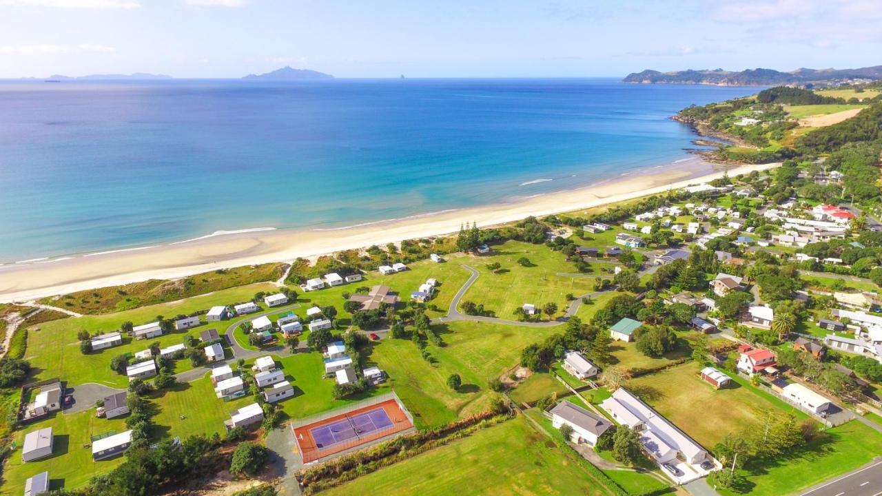 Camp Waipu Cove Hotel Exterior foto