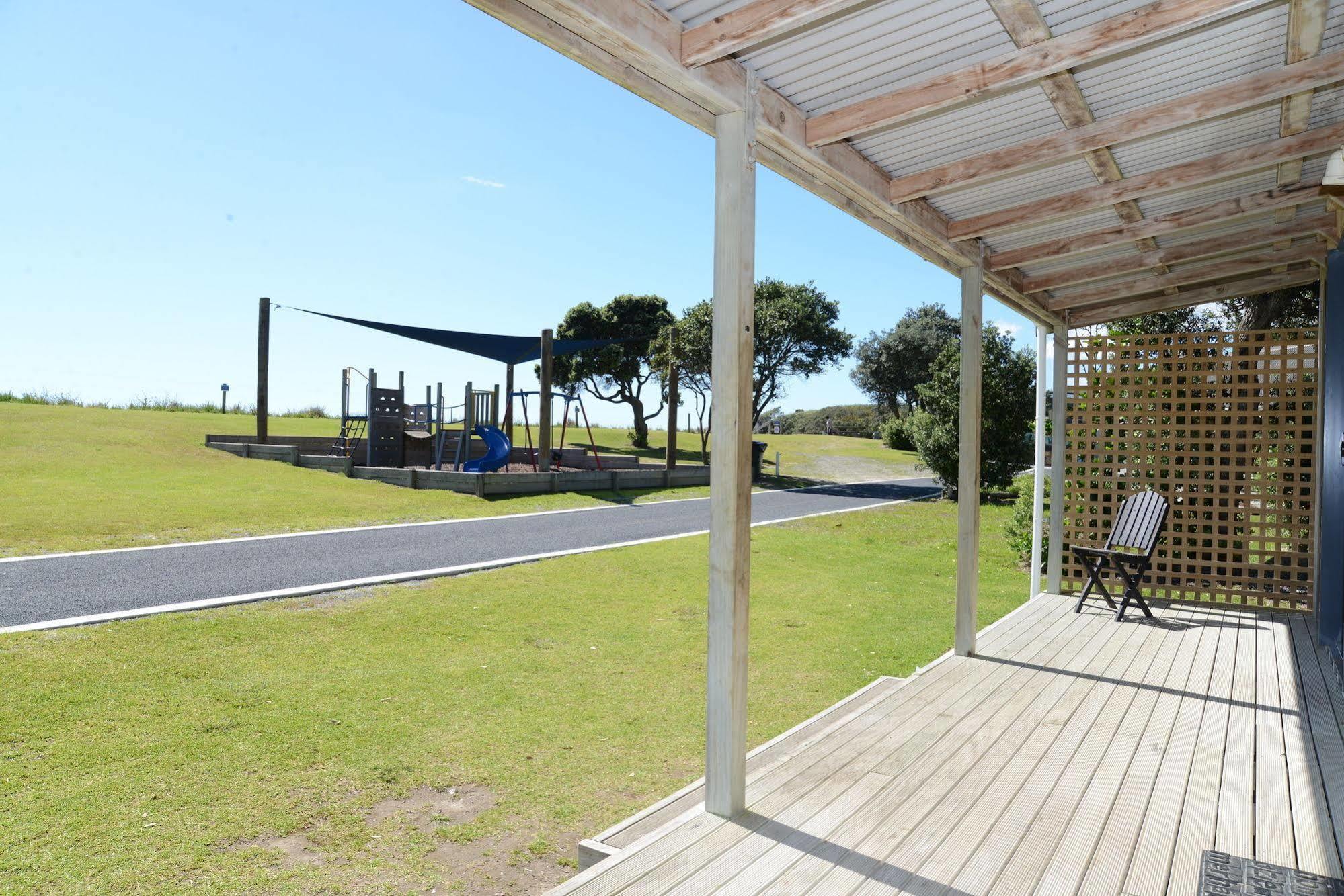 Camp Waipu Cove Hotel Exterior foto